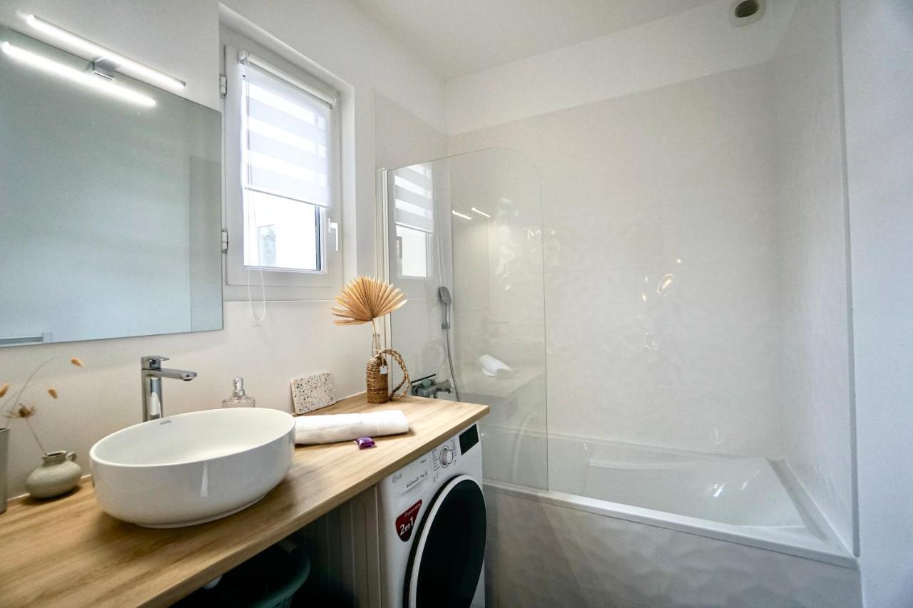 Le Bellevue *A 2 Pas De La Mer * Hyper Centre* Larmor-Plage Ngoại thất bức ảnh